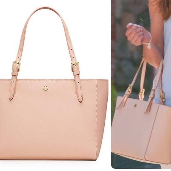 Tory Burch Handbags - Tory Burch York Tote in Light Oak
